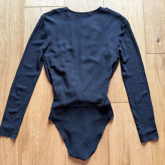 Incredible Chloe draped silk bodysuit top, worn once, XS - Picture 10 of 13